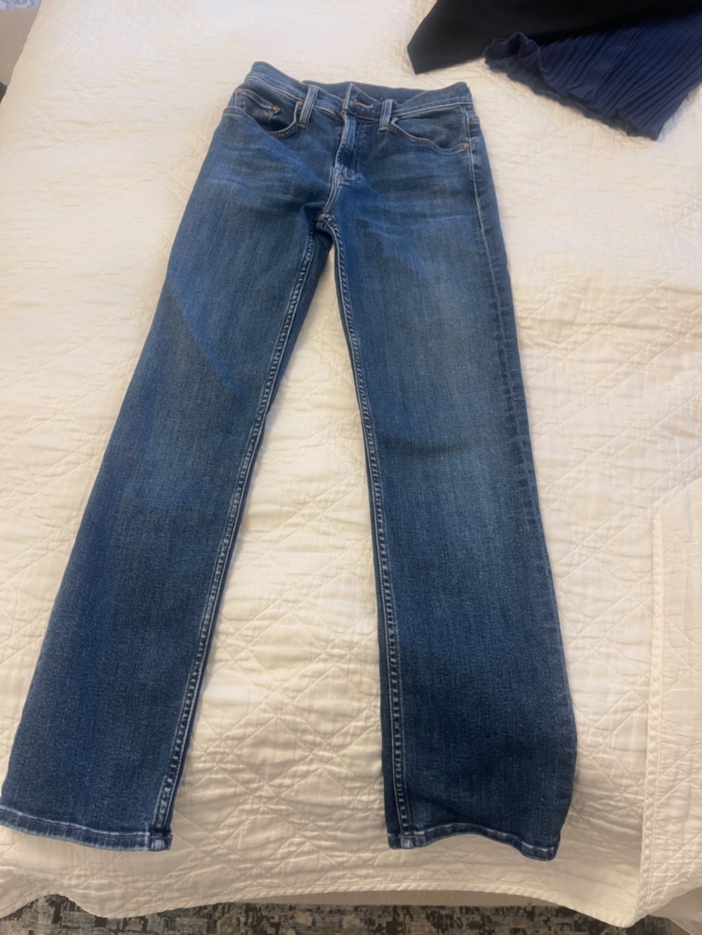 MOTHER Straight Leg Jeans - Medium Blue Wash Mid Rise Rider Ankle